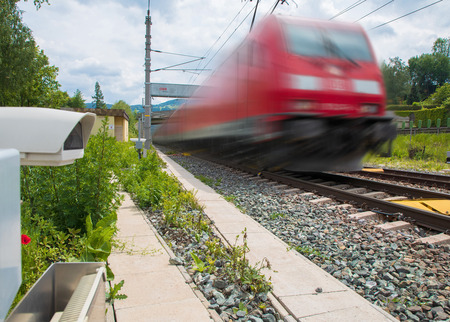 Zug auf Schiene