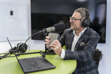 Gerald Klösch explains materials development and AI-powered testing systems