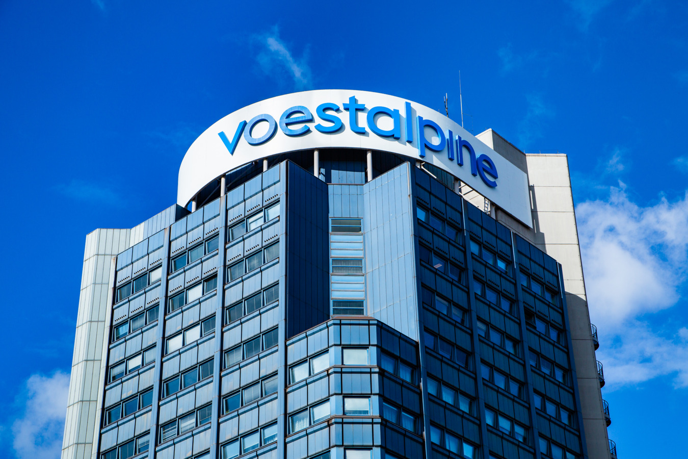 voestalpine zwiększa zyski pomimo zmiennego otoczenia w roku obrotowym 2025/26